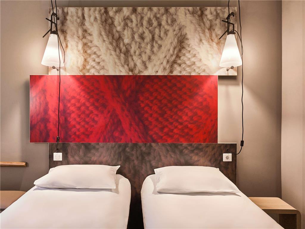 Ibis Greenwich Hotel 3*